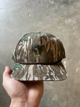Load image into Gallery viewer, Vintage Mossy Oak Greenleaf Camo Trinity Rope Hat