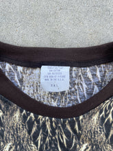 Load image into Gallery viewer, Vintage Feathe Flage “Ducks In A Row” T-Shirt (2XL)