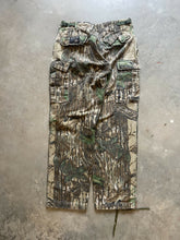 Load image into Gallery viewer, Vintage Rattlers Brand Realtree Camo Adjustable Waist Pants (M)