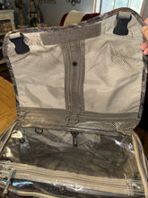 Load image into Gallery viewer, Drake Waterfowl Blind Bag