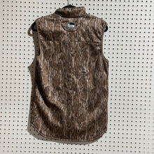 Load image into Gallery viewer, Banded Mossy Oak Bottomland Sherpa Vest (S/M)