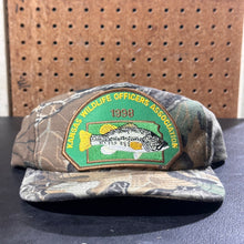 Load image into Gallery viewer, 90's Kansas Wildlife Officers Assoc 1998 Realtree Advantage Snapback