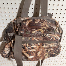 Load image into Gallery viewer, Hide Away Mossy Oak Duck Blind Bag