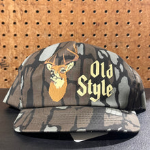 Load image into Gallery viewer, 80's Old Style Trebark Whitetail Snapback