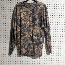 Load image into Gallery viewer, Mossy Oak Forest Floor Shirt (XL)