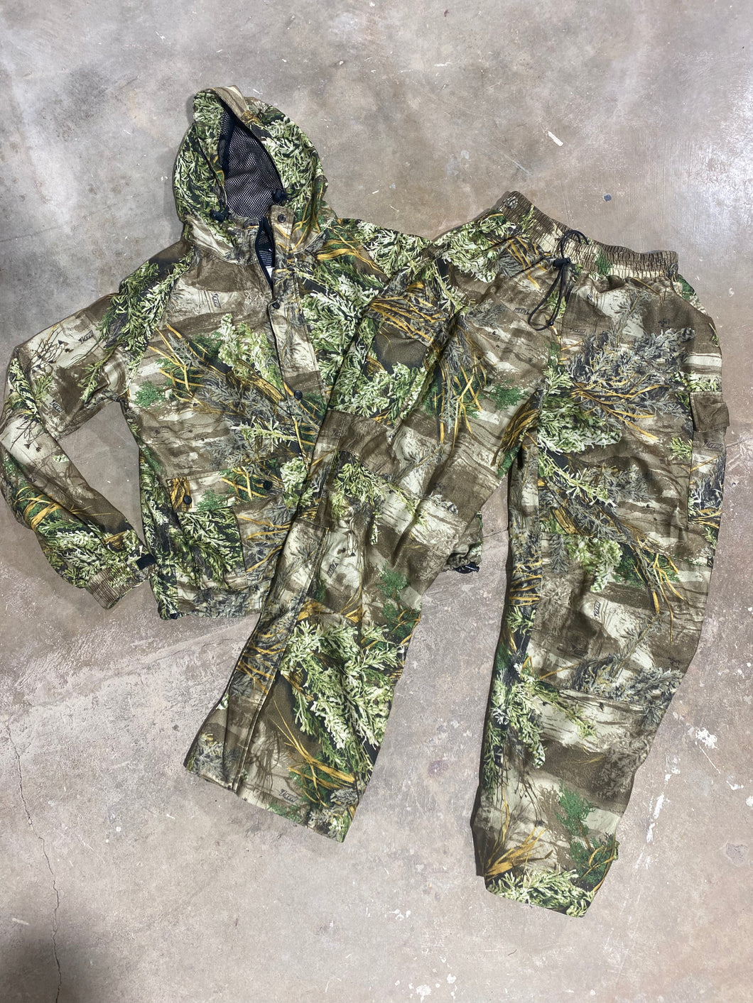 Onyx Outdoor Hush Hide Raingear Realtree Max-1 (L)