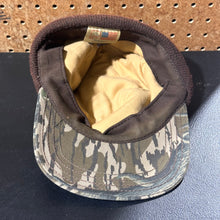 Load image into Gallery viewer, 90&#39;s Mossy Oak Treestand Insulated Hat (S)🇺🇸