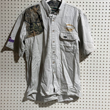Load image into Gallery viewer, 00's Mossy Oak Breakup Remington Racing Pit Crew Shirt (L)