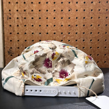 Load image into Gallery viewer, 90s' Ducks Unlimited Hawaiian Snapback