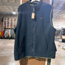 Load image into Gallery viewer, Under Armour Fleece Vest (XXL)