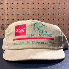 Load image into Gallery viewer, 00&#39;s GMC Ducks Unlimited Corduroy Snapback