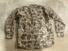 Load image into Gallery viewer, Drake Old School Camo Shirt (L)