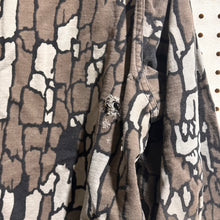 Load image into Gallery viewer, 80's Deerskin Trebark Chamois Shirt (L)🇺🇸