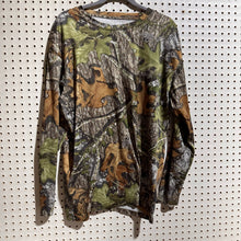 Load image into Gallery viewer, Mossy Oak Obsession Activewear Shirt (L/XL)