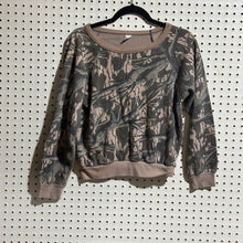 Load image into Gallery viewer, 90&#39;s Mossy Oak Treestand Crewneck Sweater (S)🇺🇸