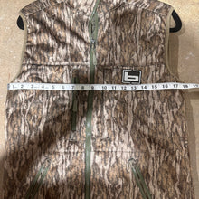 Load image into Gallery viewer, Banded Mossy Oak Bottomland Sherpa Vest (S/M)