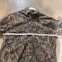 Load image into Gallery viewer, 90&#39;s Mossy Oak Treestand Chamois Shirt (XL)🇺🇸