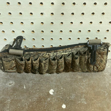 Load image into Gallery viewer, Avery Ducks Unlimited Mossy Oak Duck Blind Shell Clip