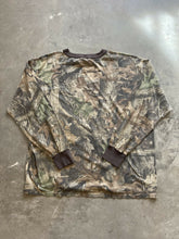 Load image into Gallery viewer, Vintage Realtree Advantage Timber Camo Shirt (2XL)