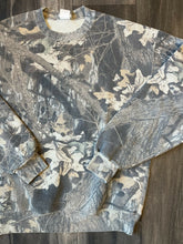 Load image into Gallery viewer, Vintage Fader Mossy Oak Breakup Camo Cotton Crewneck (L)