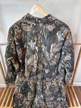 Load image into Gallery viewer, Mossy Oak Vintage 80’s Fall Foliage quilted lined thick insulated hunting Coveralls men’s Large made in USA