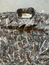 Load image into Gallery viewer, Vintage Tall Timber Mossy Oak Treestand Camo Button-Up Shirt (XL)