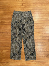 Load image into Gallery viewer, Vintage MossyOak Treestand Camo Adjustable Waist Pants (30-34x31)