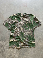 Load image into Gallery viewer, Vintage Mossy Oak Shadowleaf Camo T-Shirt (M)