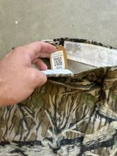 Load image into Gallery viewer, Vintage Browing Mossy Oak Trees Camo Pants (2XL)