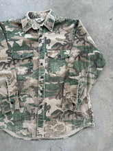 Load image into Gallery viewer, Vintage Faded/Distressed Duxbak Camo Chamois Button Up (S/M)