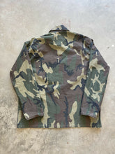 Load image into Gallery viewer, Vintage Woodland Camo Shacket (L)