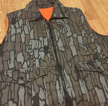 Load image into Gallery viewer, Vintage Winchester Trebark Reversible Puffer Vest XXL