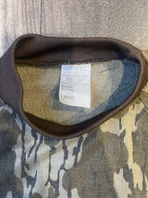 Load image into Gallery viewer, 1990’s Mossy Oak Original Bottomland Camo Crewneck (M)