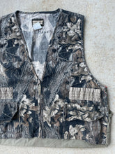 Load image into Gallery viewer, Vintage Saftbak Mossy Oak Breakup Camo Game Vest (XL)
