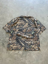 Load image into Gallery viewer, Vintage Mossy Oak Forest Floor Shirt (2XL)