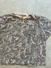 Load image into Gallery viewer, Vintage Mossy Oak Treestand Camo T-Shirt (XL)