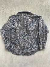 Load image into Gallery viewer, Vintage MossyOak 90’s TreeStand Camo Chamois(S/M)