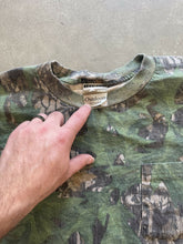 Load image into Gallery viewer, Vintage Mossy Oak Shadow Leaf Camo Long Sleeve Shirt (XL)