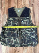 Load image into Gallery viewer, Carhartt vintage hunting vest duck camo made in the USA Union made men’s size