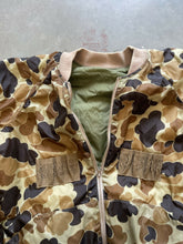 Load image into Gallery viewer, Vintage Duck Camo Reversible Bomber Jacket (L)