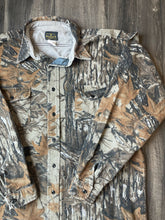 Load image into Gallery viewer, 1990’s Deerskin Realtree Extra Brown Camo Chamois Shirt (2XL)