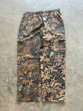 Load image into Gallery viewer, Vintage Forest Floor Camo Sweatpants (3XL)