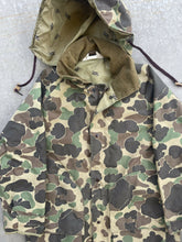 Load image into Gallery viewer, Vintage Duxbak Duck Camo Courd Collar Rain Jacket (S)