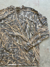 Load image into Gallery viewer, Vintage Mossy Oak Shadowgrass Camo Long Sleeve Shirt (L)