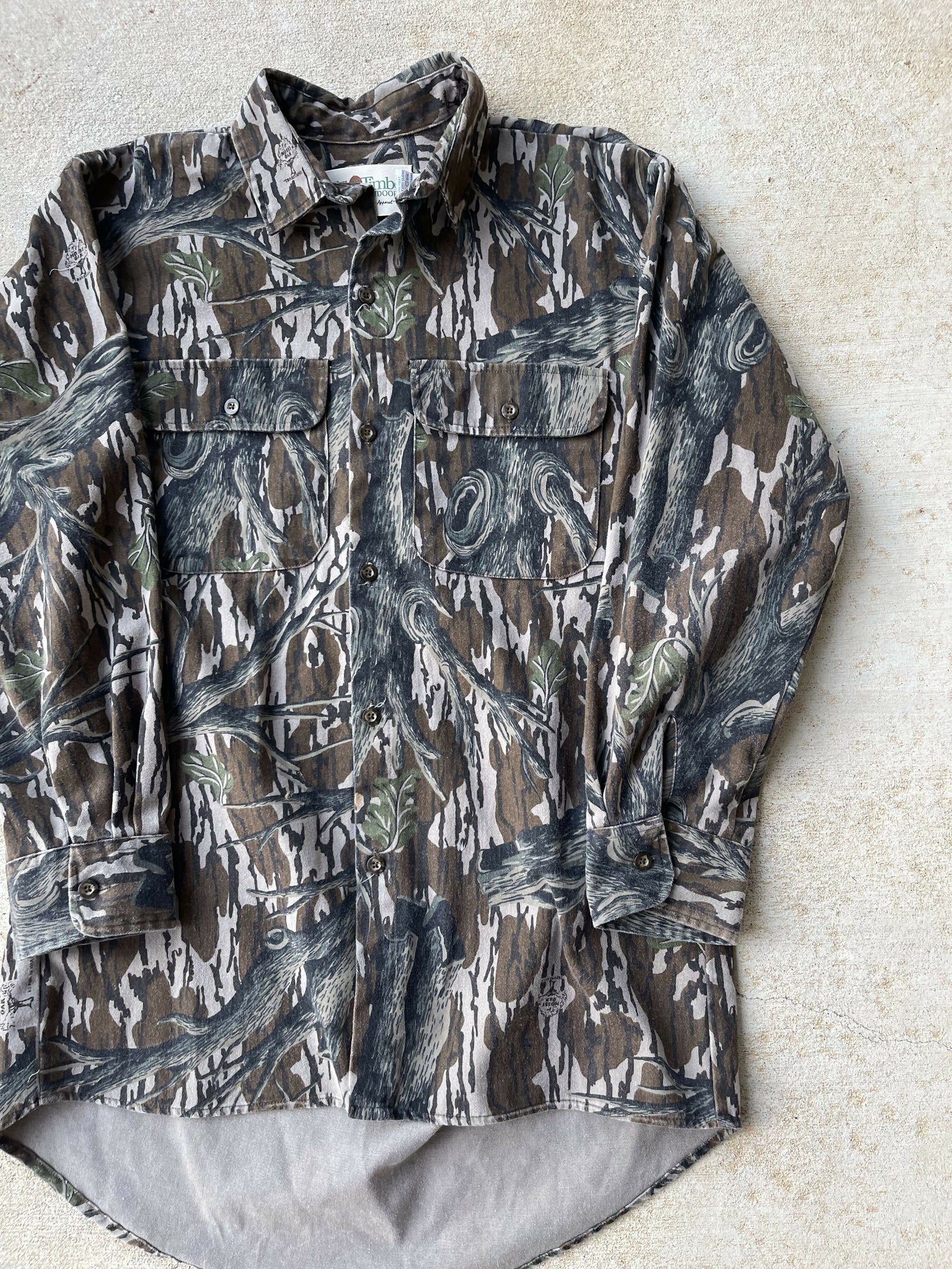 Timber Pattern Shirts Vintage Tall Timber Mossy Oak Treestand Camo Button-Up Shirt (L ...