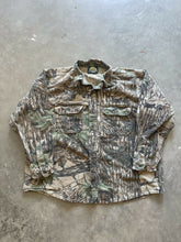 Load image into Gallery viewer, Vintage Realtree Camo Chamois Shirt (XL)