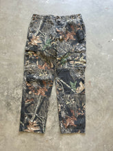 Load image into Gallery viewer, 2000’s Mossy Oak Breakup Camo Adjustable Waist Pants (L)