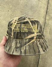 Load image into Gallery viewer, Vintage Shadow Grass Camo Griffey Island Duck Club