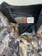 Load image into Gallery viewer, Vintage Mossy Oak Breakup Camo Bomber Jacket (XL)