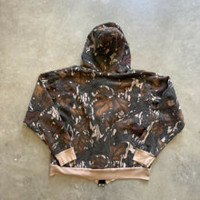Load image into Gallery viewer, Vintage Mossy Oak Fall Foliage Camo Hoodie (M)